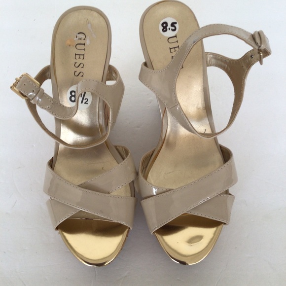 GUESS CORK WEDGE STRAPPY PLATFORM SANDALS SIZE 8.5 - Picture 16 of 16